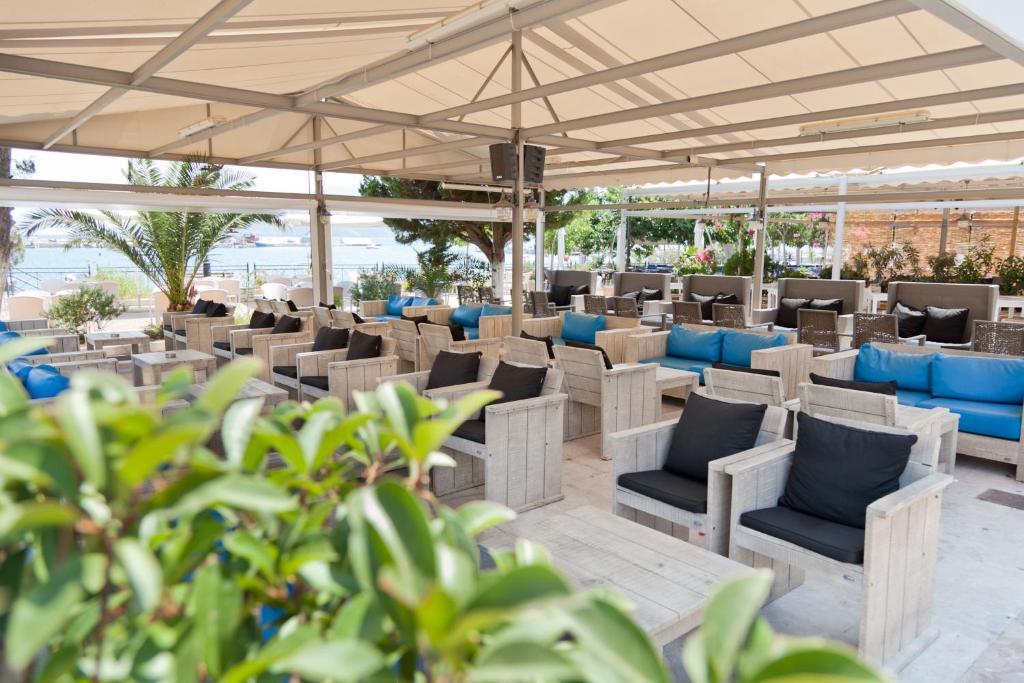 Astros Beach Boutique Hotel ปาราลีอออัสตรอช ภายนอก รูปภาพ