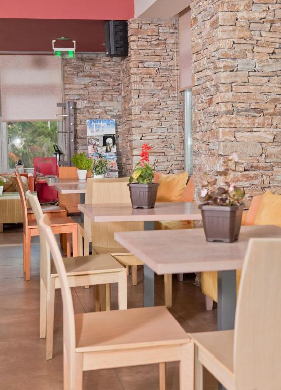 Astros Beach Boutique Hotel ปาราลีอออัสตรอช ภายนอก รูปภาพ