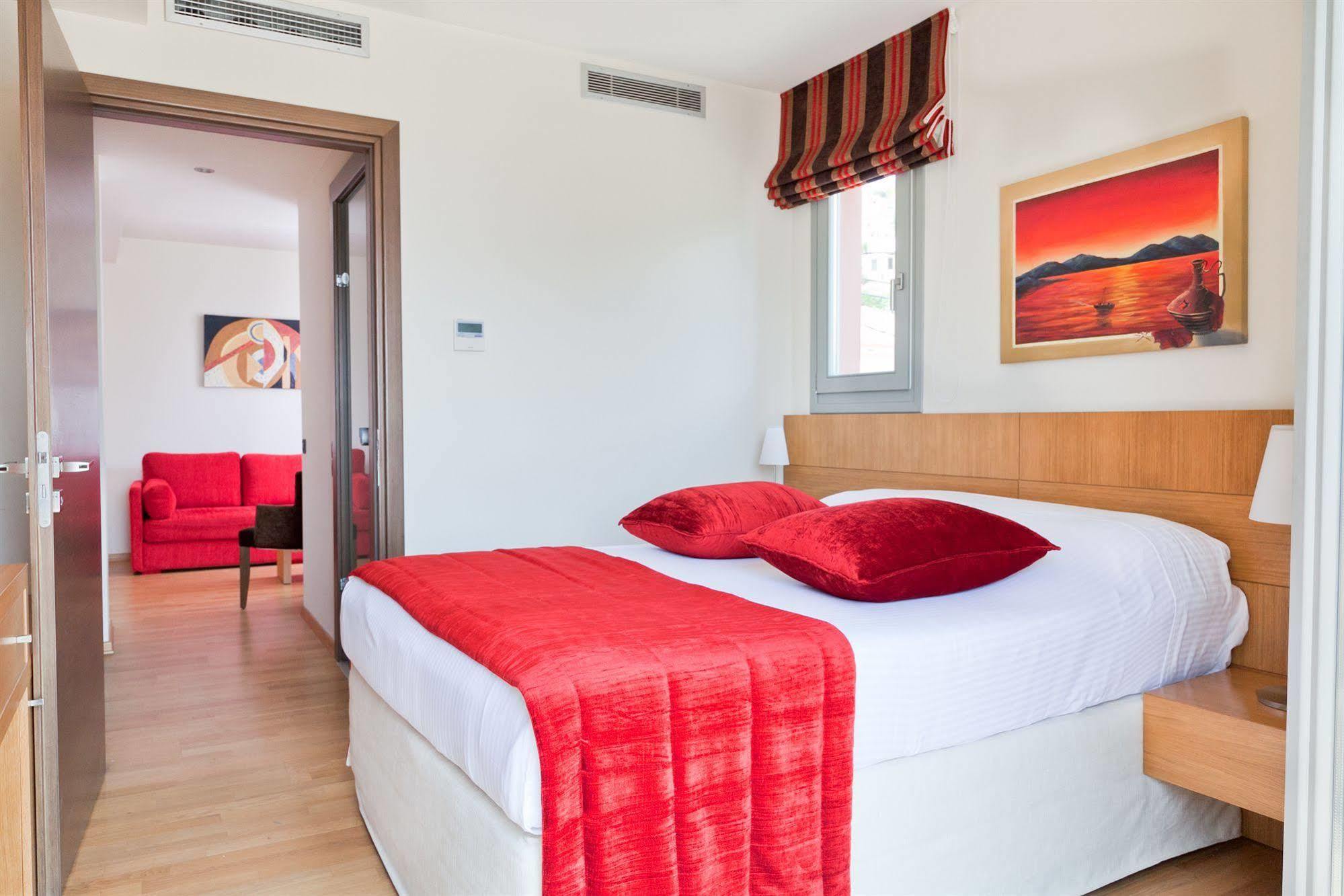 Astros Beach Boutique Hotel ปาราลีอออัสตรอช ภายนอก รูปภาพ