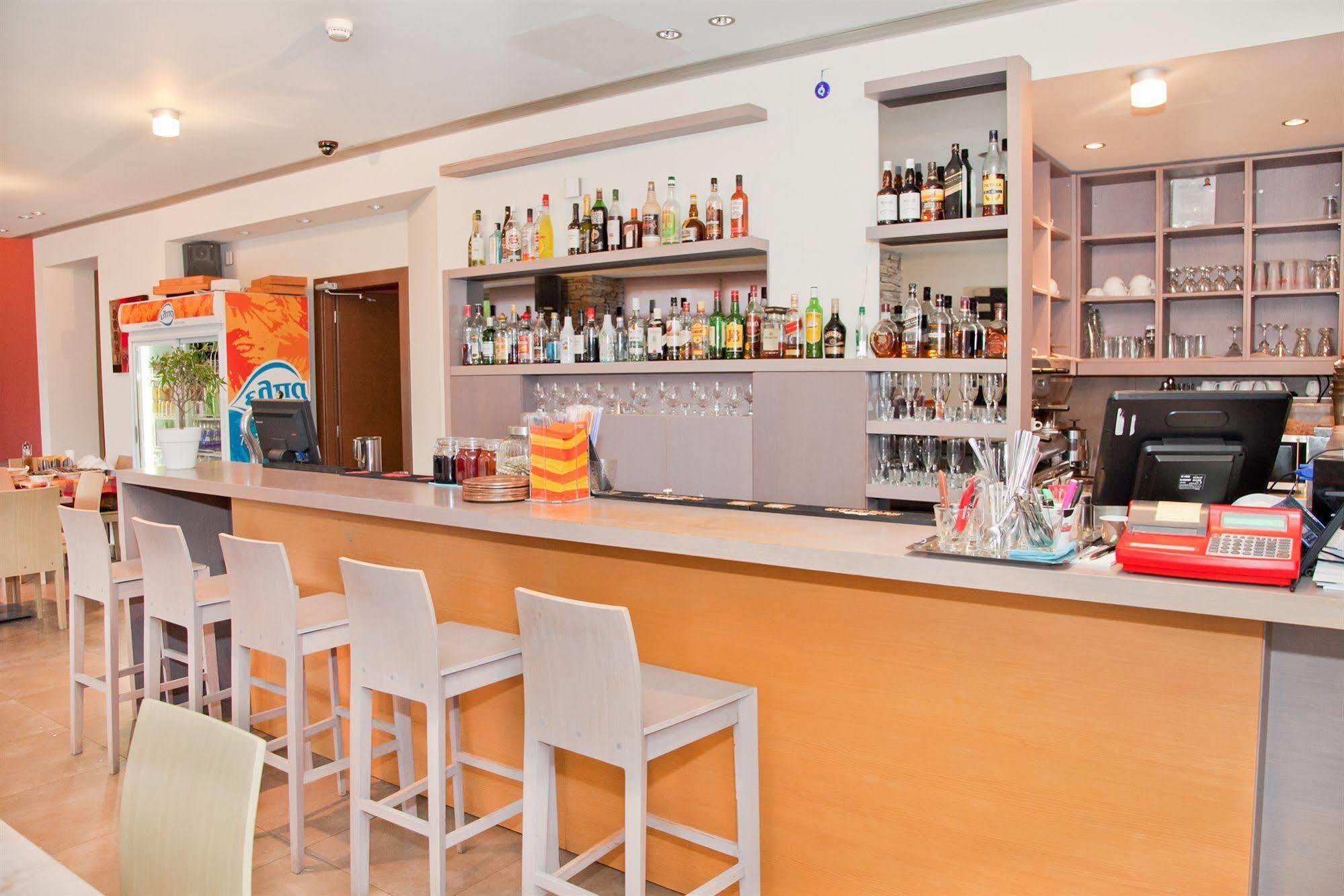 Astros Beach Boutique Hotel ปาราลีอออัสตรอช ภายนอก รูปภาพ