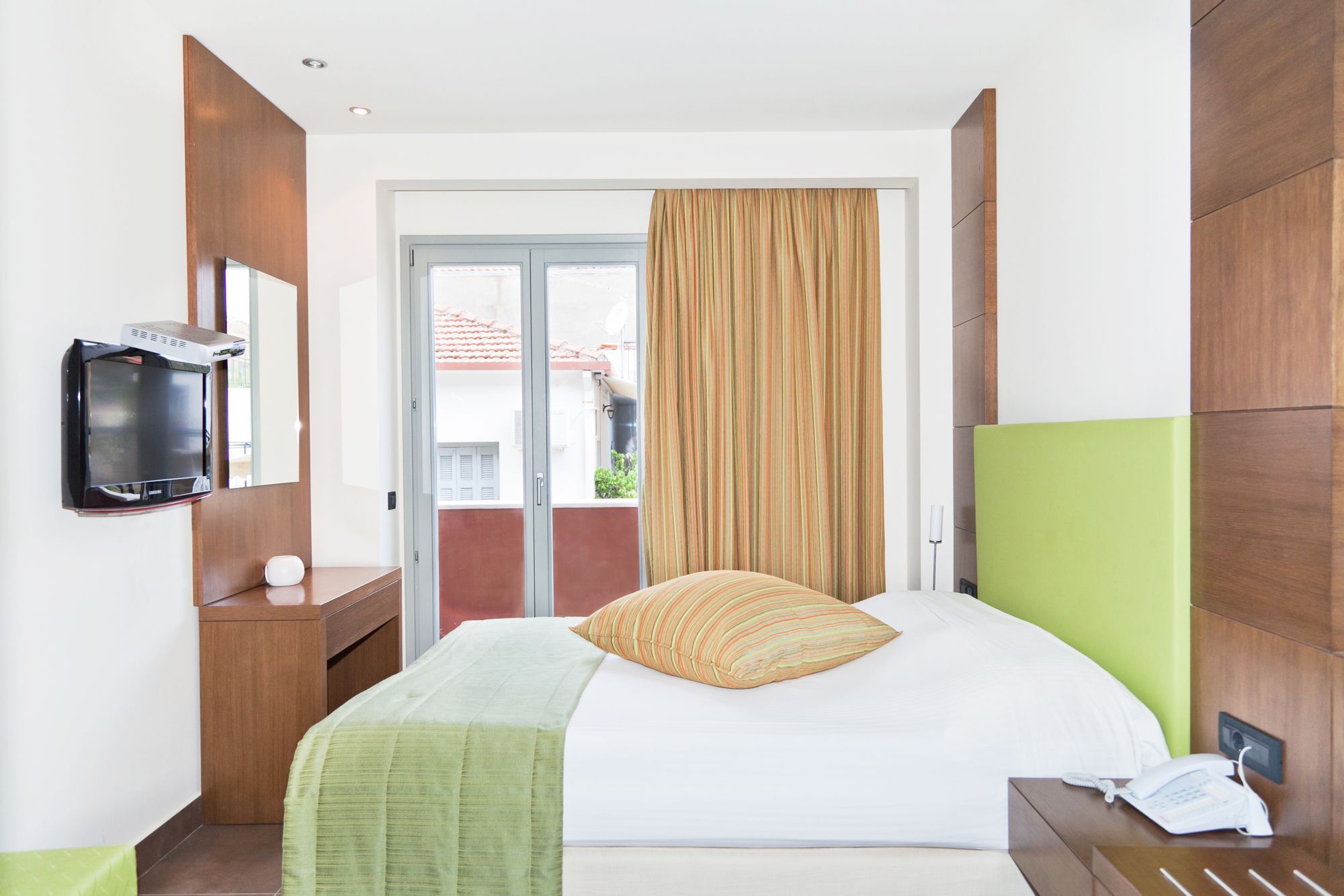 Astros Beach Boutique Hotel ปาราลีอออัสตรอช ภายนอก รูปภาพ